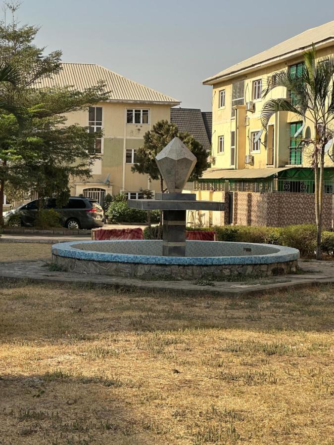 Kams Homes Opp Nizamiye Abuja Eksteriør billede